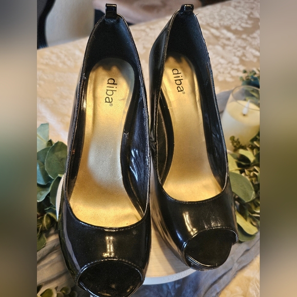 Womens High Heels size 9.5m - Picture 1 of 3